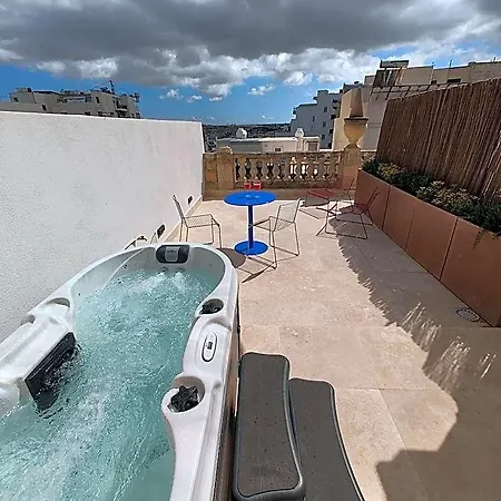 Hotel Alba *